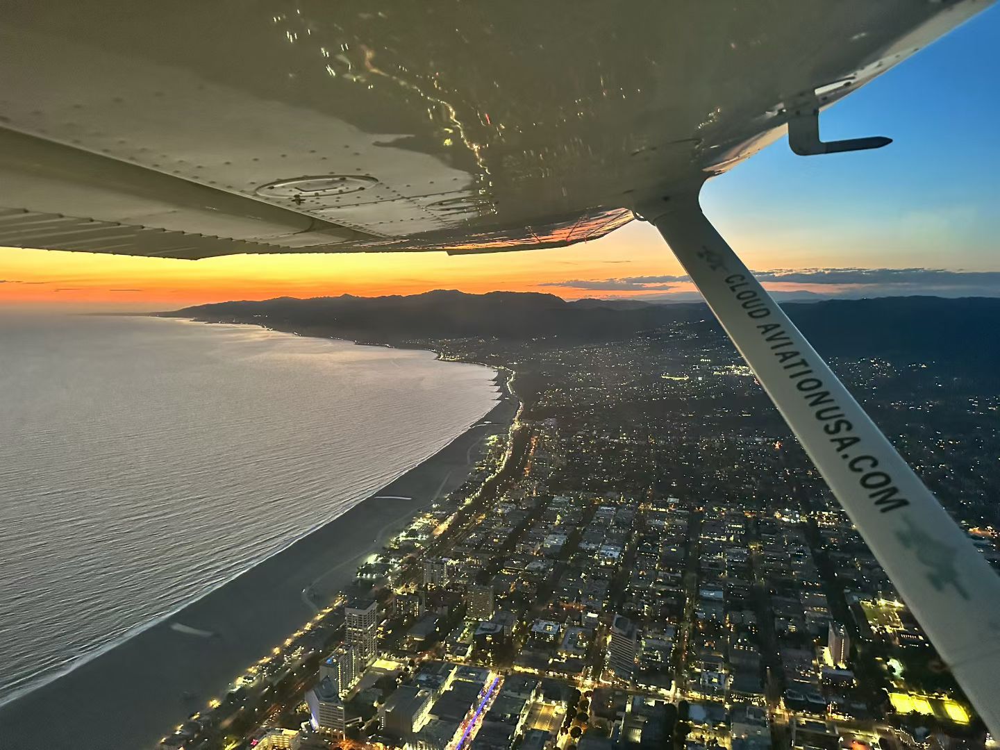 Cessna aircraft used for Sunset Night Discovery discovery flights